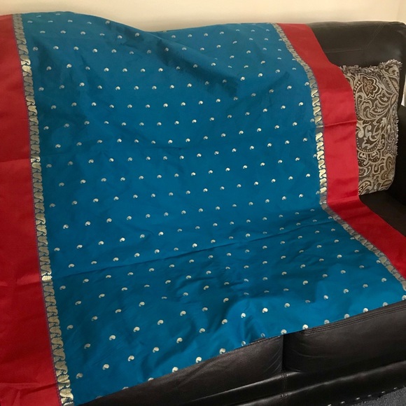 Saree - Picture 3 of 7